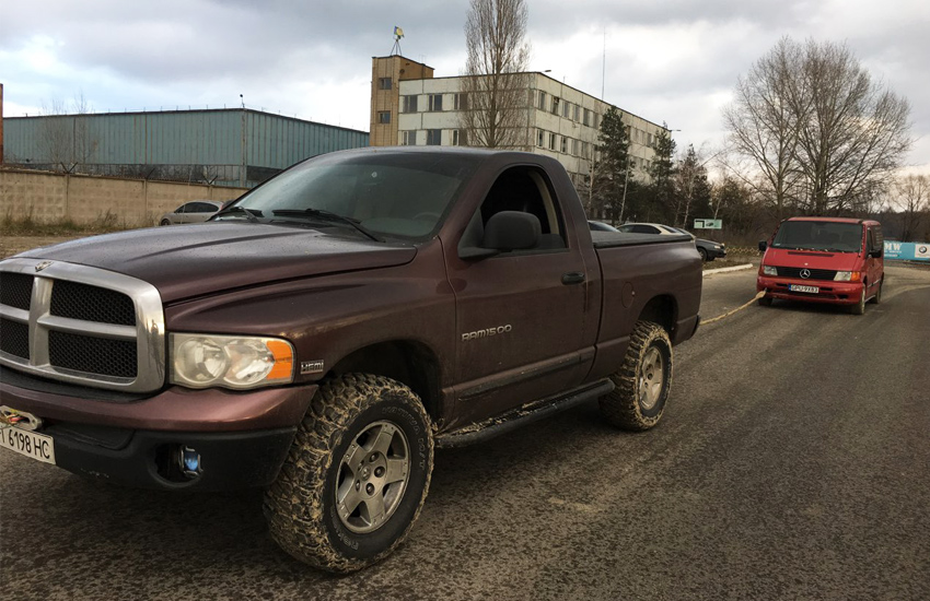 Буксировка автомобиля в Киеве